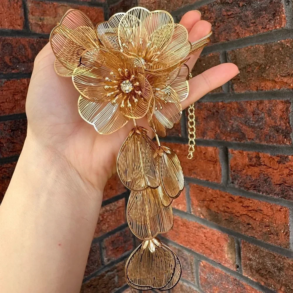 Anthropologie Silver Floral Statement Necklace - Picture 9 of 16